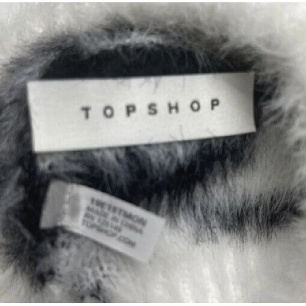 Topshop Black & White Tiger Stripe Beanie Hat New